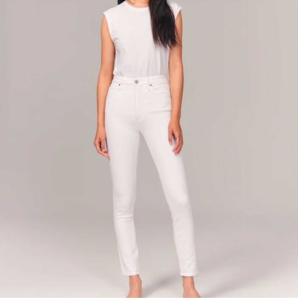 NWT Abercrombie & Fitch High-Rise Super Skinny Jeans in White - Sz 28/6R